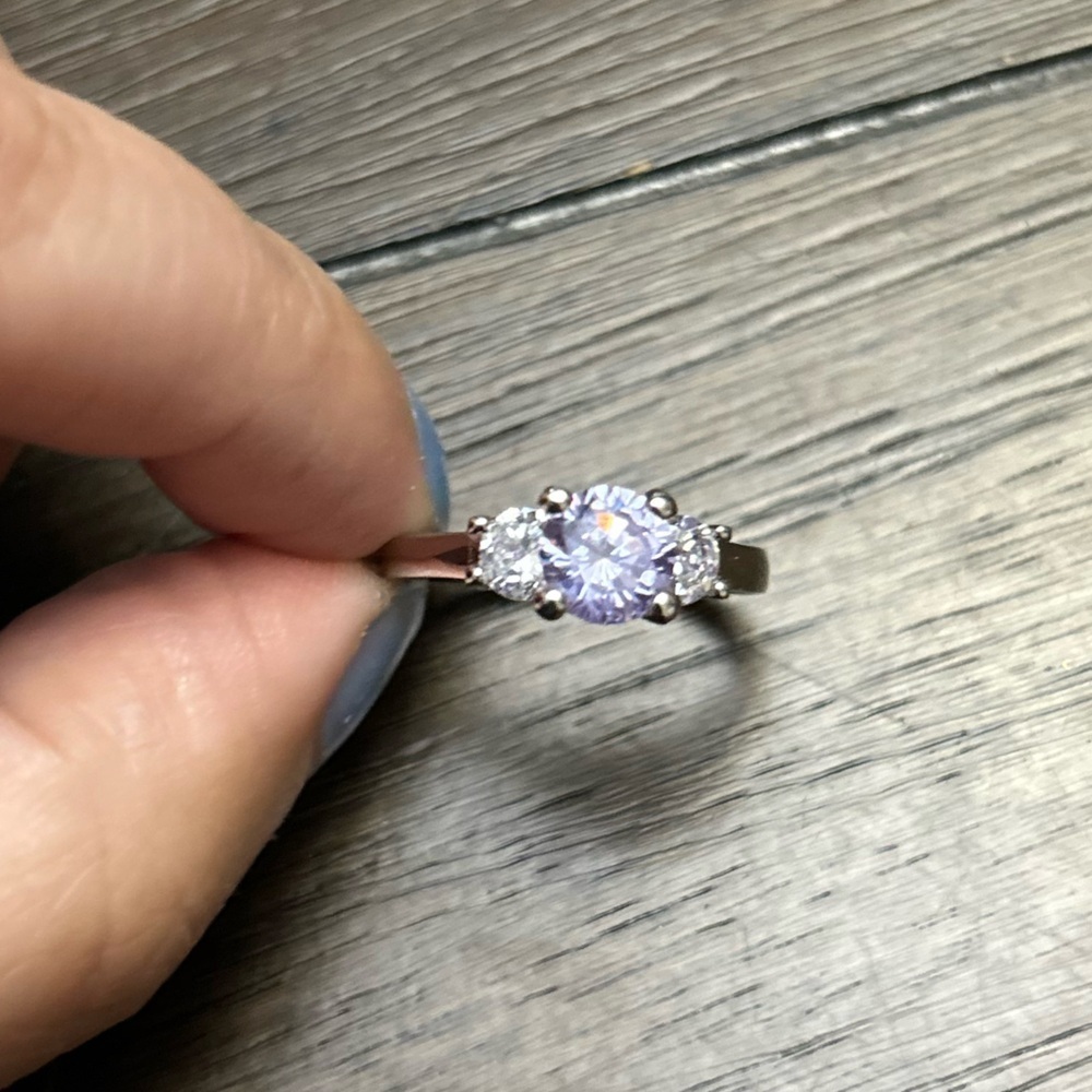 Elegant Silver and Purple Women's Ring